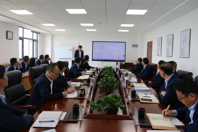 mk官方网站-mk官方网站-首页
召开党委理论中心组集体学习会议(图2)